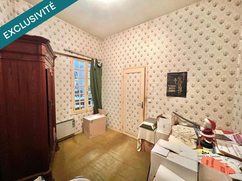 Local commercial - 220 m² - 9 pièces