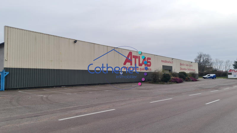 Local commercial - 2 146 m²