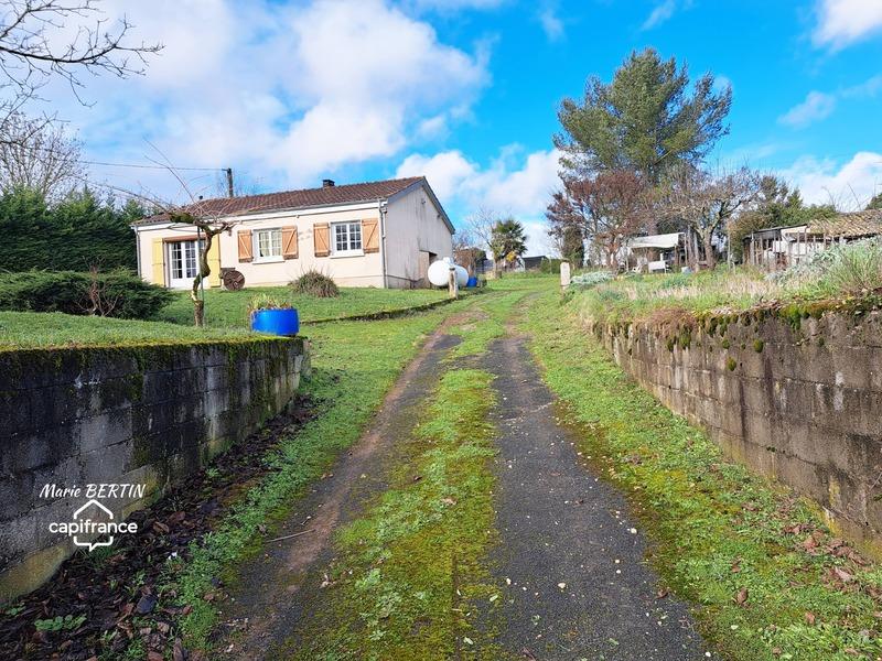 Maison - 86 m² - 5 pièces