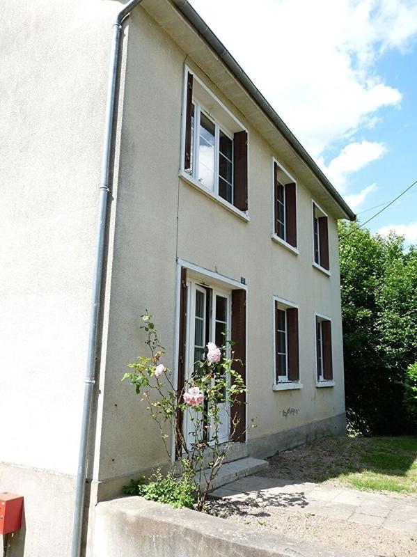 Maison - 95 m² - 5 pièces
