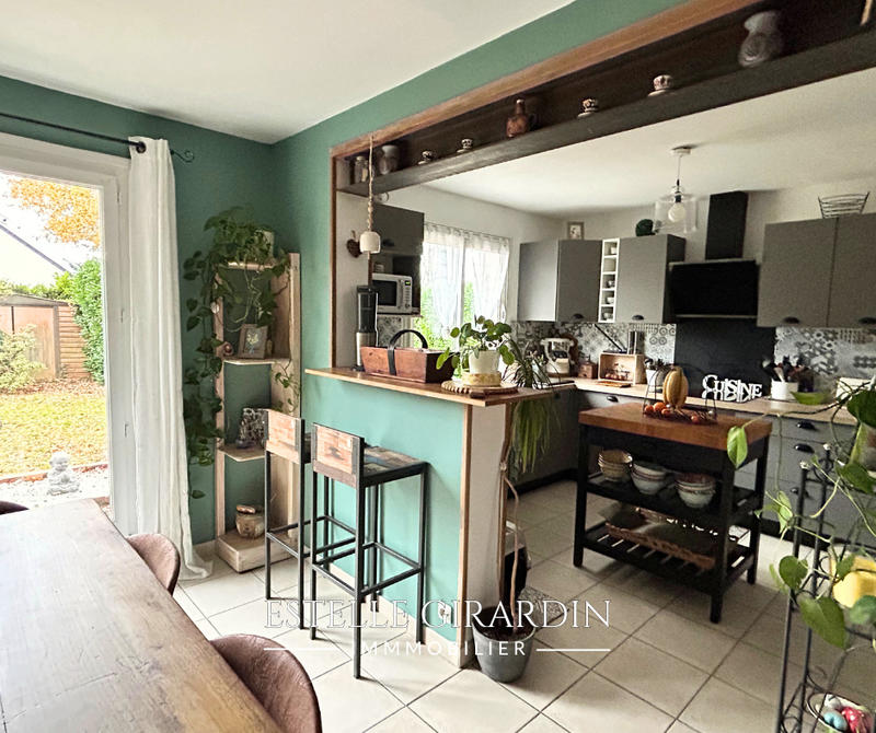 Maison - 122 m² - 6 pièces