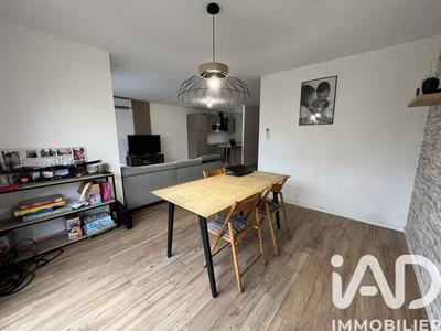 Maison - 87 m² - 6 pièces