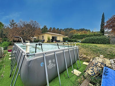 Maison - 105 m² - 4 pièces