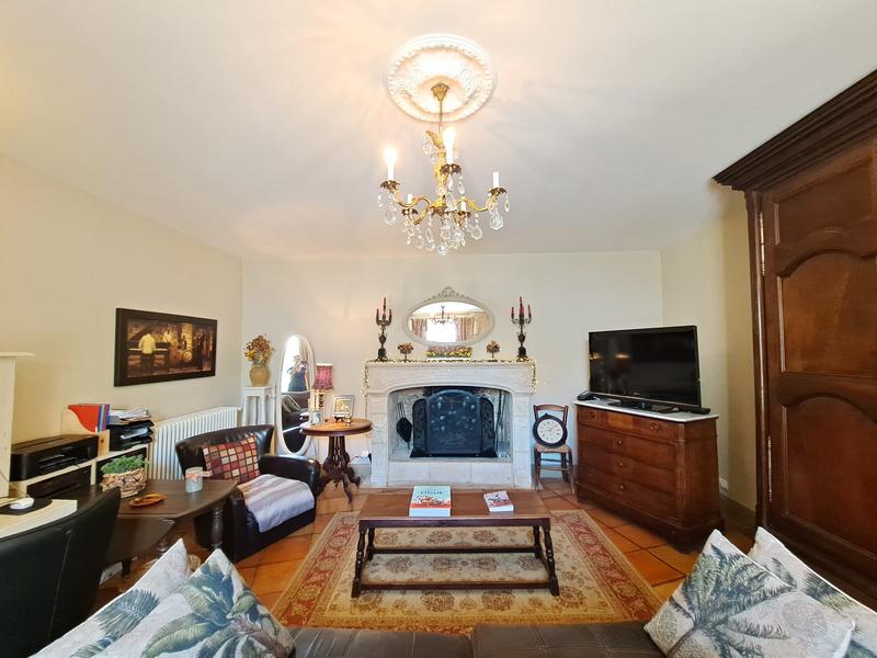 Maison - 520 m² - 18 pièces