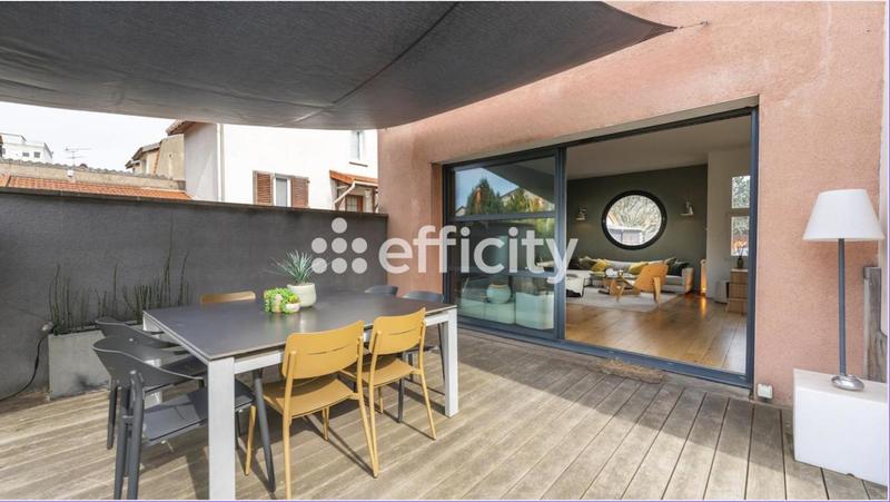 Maison - 175 m² - 7 pièces