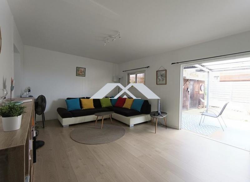 Villa - 286 m² - 9 pièces