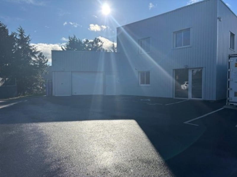 Local d'activité / Entrepôt - 651 m²