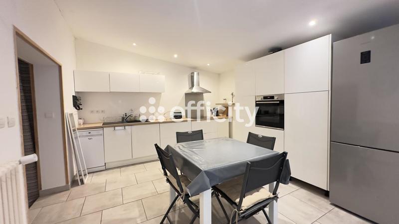 Maison - 176 m² - 6 pièces