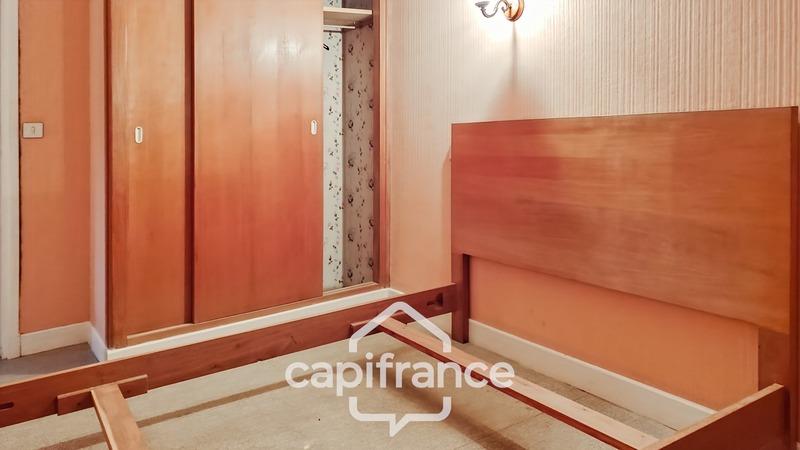 Local commercial - 378 m² - 15 pièces