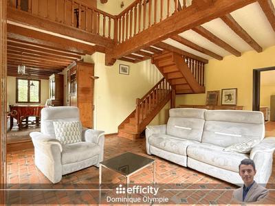 Maison - 231 m² - 9 pièces