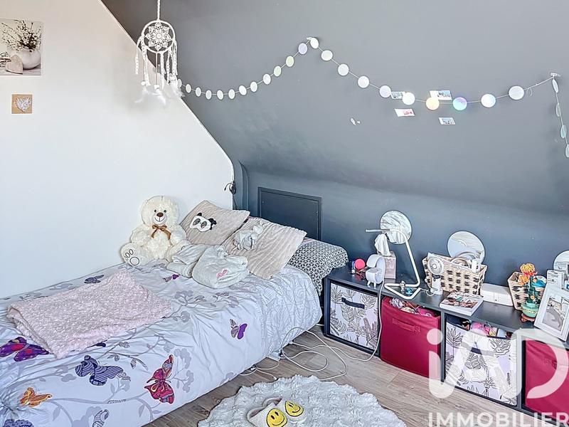 Maison - 186 m² - 7 pièces