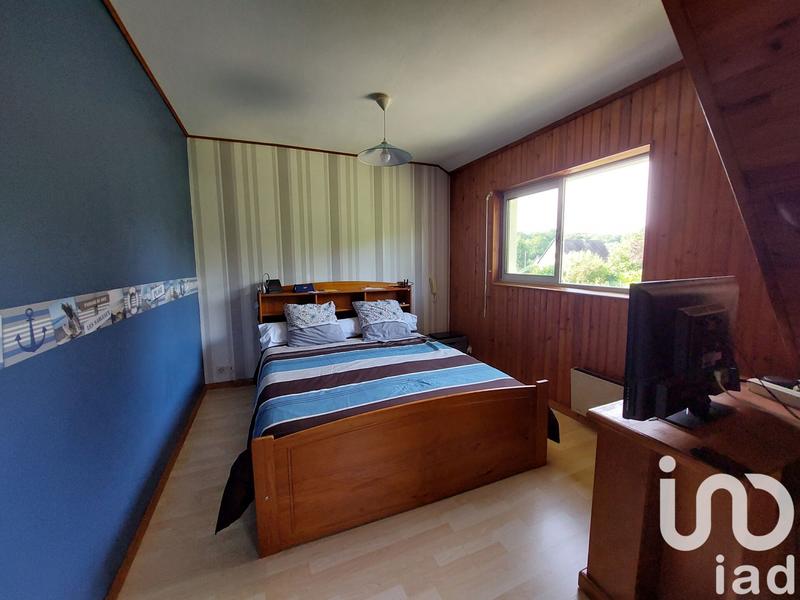 Maison - 209 m² - 9 pièces