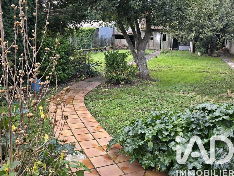 Maison - 181 m² - 6 pièces