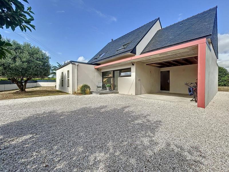 Maison d'architecte - 130 m² - 4 pièces