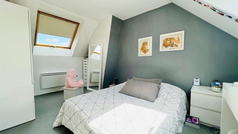 Maison - 180 m² - 7 pièces