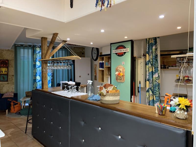 Fonds de commerce - Local commercial - 169 m²