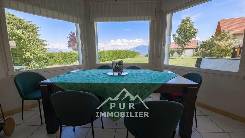 Maison - 206 m² - 6 pièces