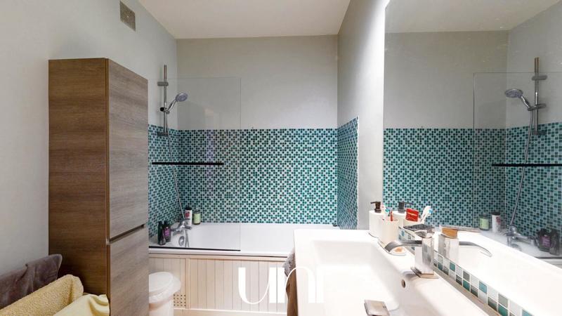 Appartement - 63 m² - 2 pièces