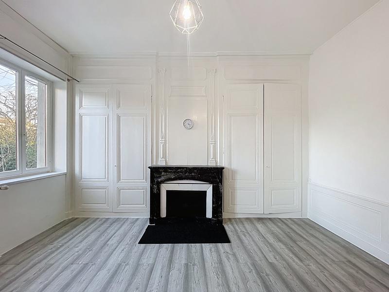 Appartement - 64 m² - 2 pièces