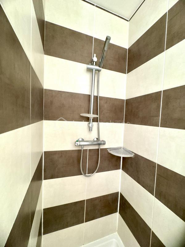 Maison traditionnelle - 97 m² - 5 pièces