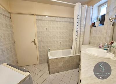 Maison de ville - 90 m² - 4 pièces