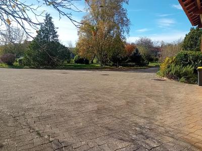 Maison - 211 m² - 6 pièces