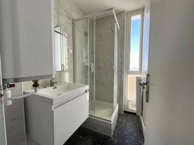 Appartement - 103 m² - 6 pièces