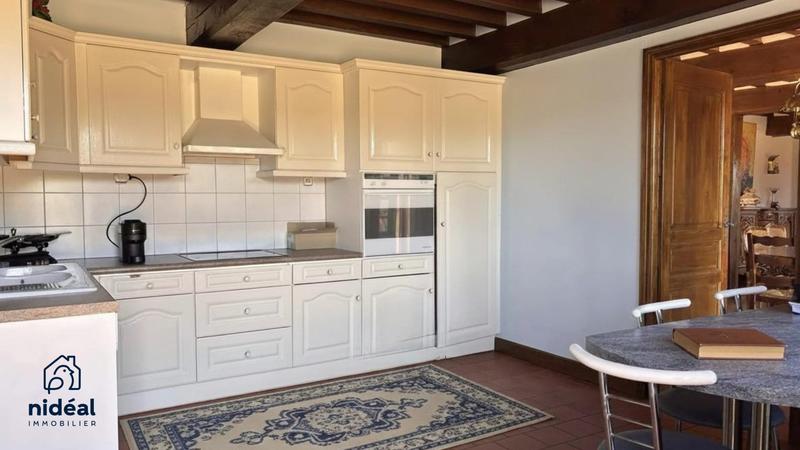 Villa - 277 m² - 7 pièces