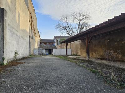 Immeuble - 334 m² - 10 pièces