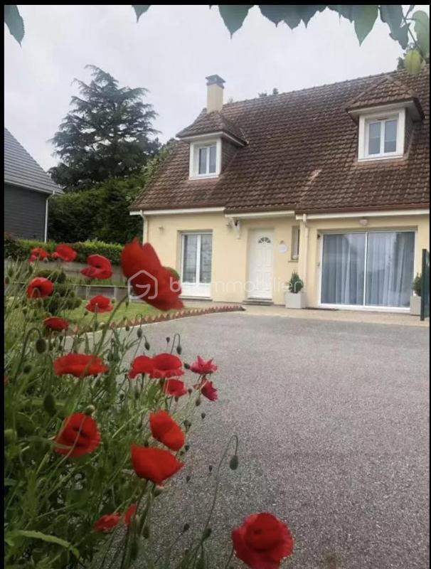 Demeure - 106 m² - 5 pièces