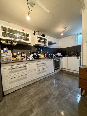 Maison - 99 m² - 4 pièces