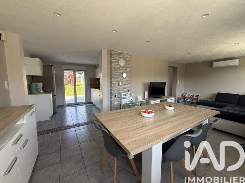 Maison - 96 m² - 5 pièces