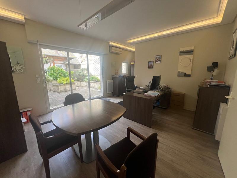 Immeuble - 165 m² - 8 pièces