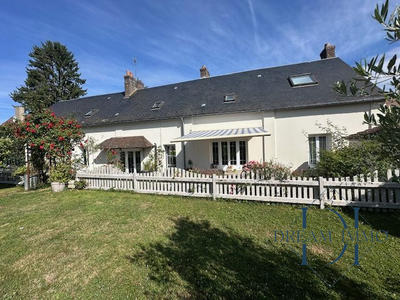 Maison - 288 m² - 13 pièces