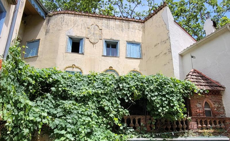 Local commercial - 900 m² - 19 pièces