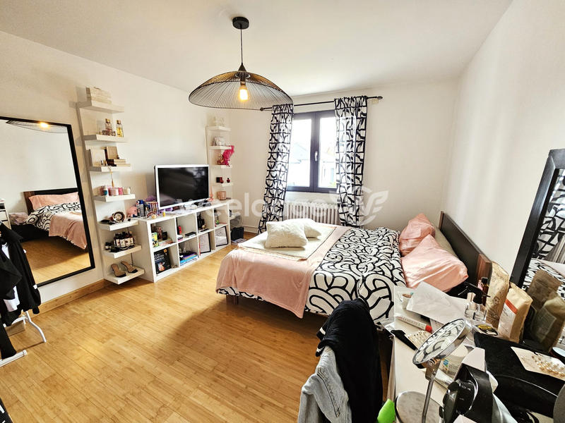 Maison - 156 m² - 8 pièces