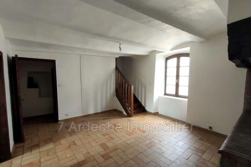 Maison de village - 84 m² - 4 pièces