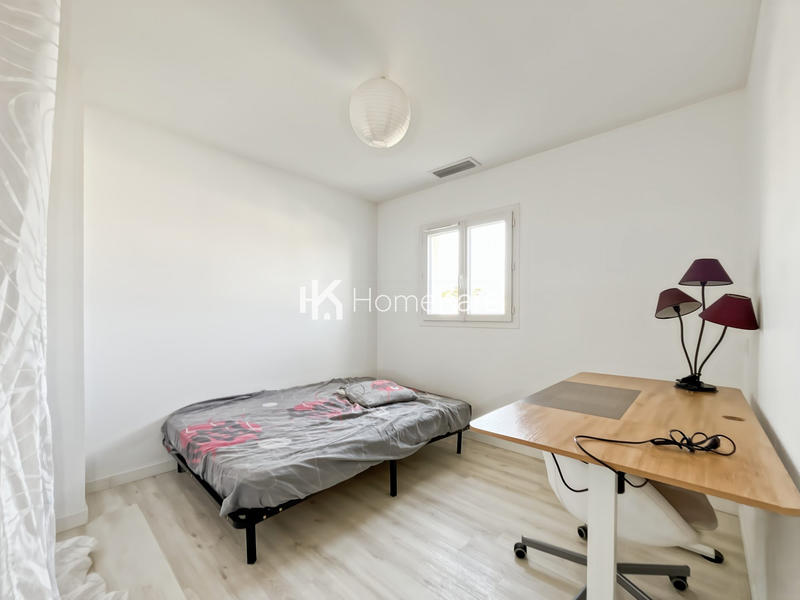 Maison - 102 m² - 5 pièces