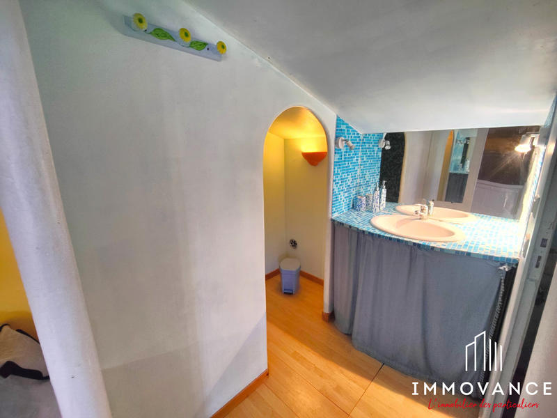 Maison traditionnelle - 133 m² - 7 pièces