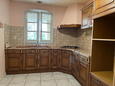 Maison - 94 m² - 5 pièces