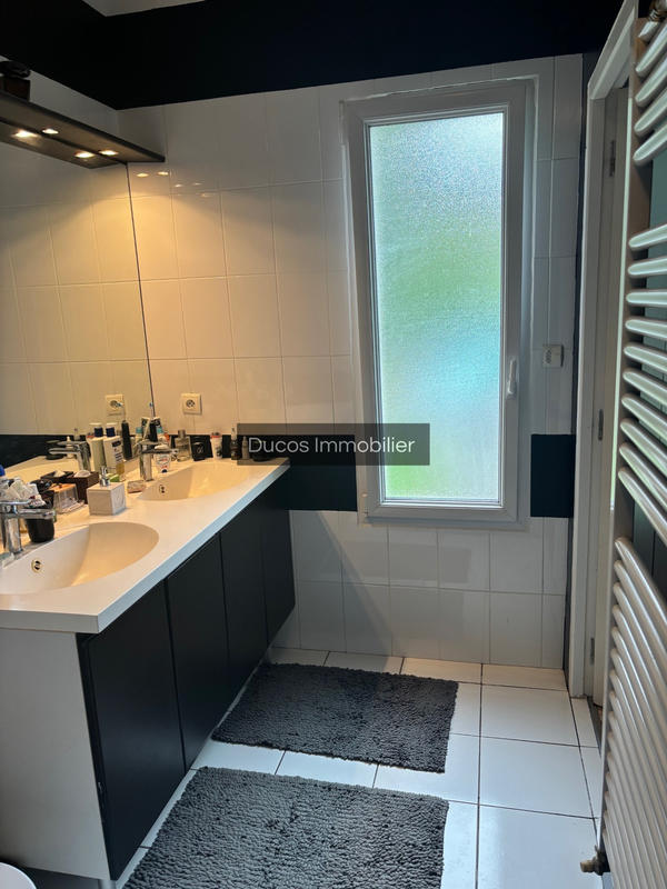 Maison - 166 m² - 5 pièces