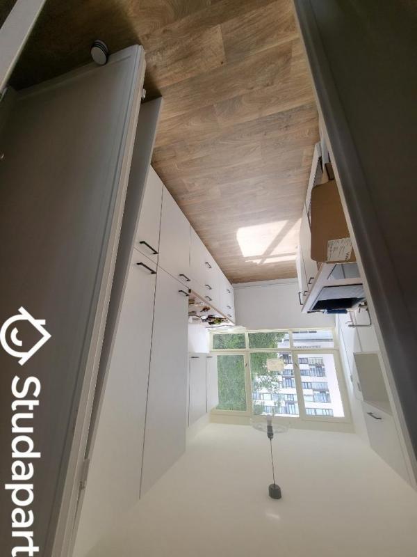 Chambre - 13 m² - 1 pièce