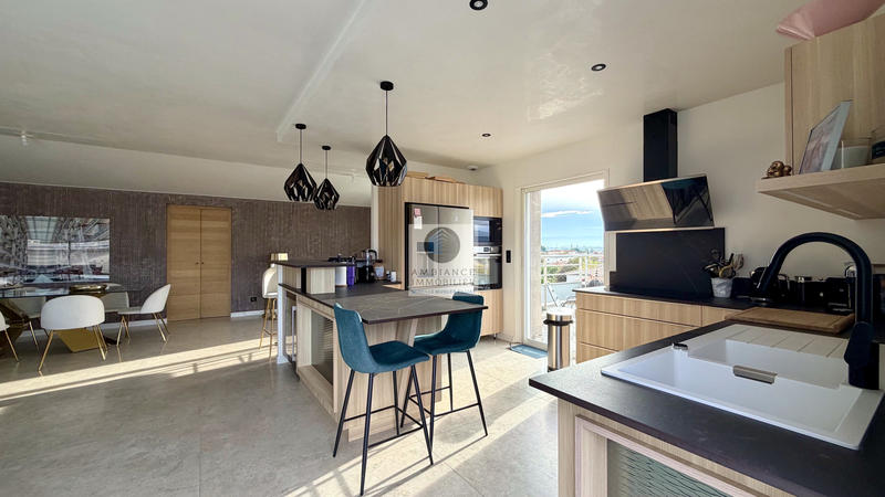 Appartement - 133 m² - 4 pièces