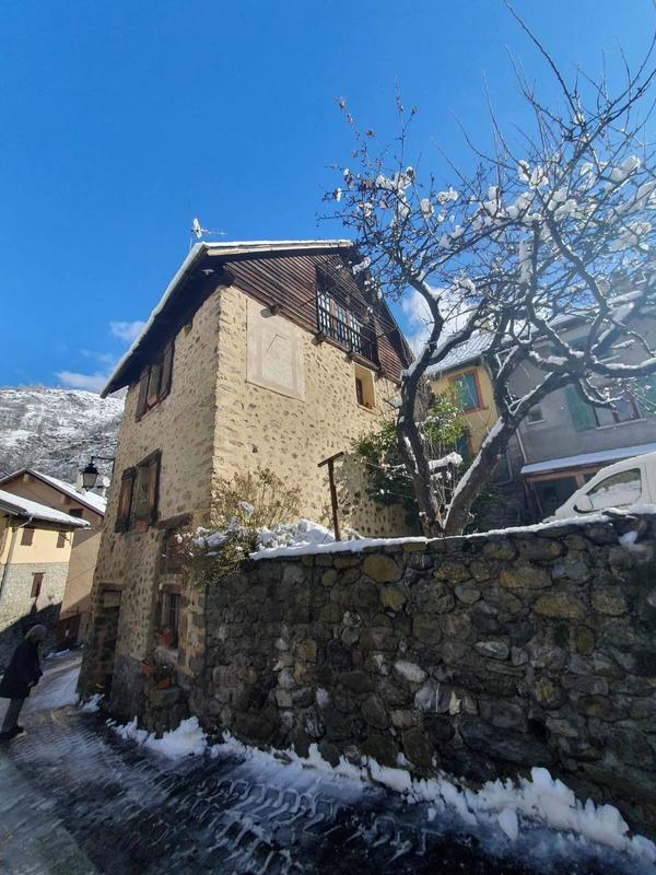 Maison de village - 62 m² - 4 pièces