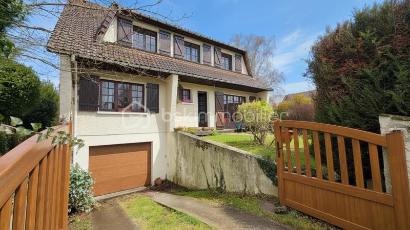 Pavillon - 130 m² - 7 pièces