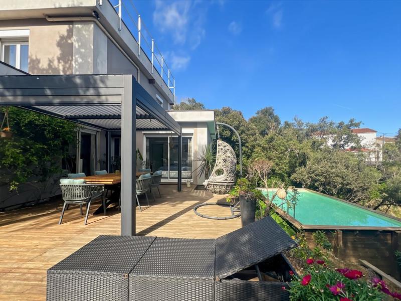 Villa - 190 m² - 7 pièces