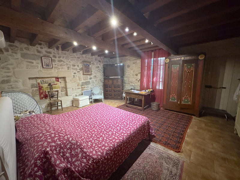 Propriété - 1 000 m² - 1 pièce