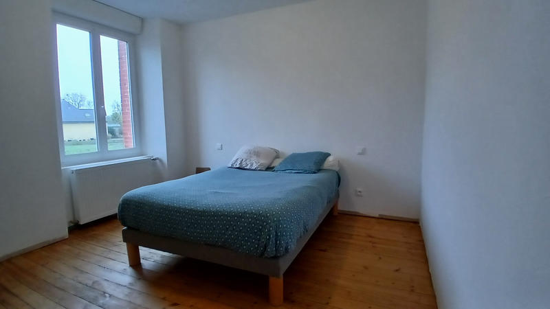 Maison - 93 m² - 7 pièces