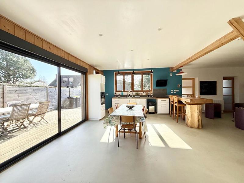 Maison - 146 m² - 5 pièces