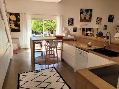 Maison de village - 180 m² - 7 pièces